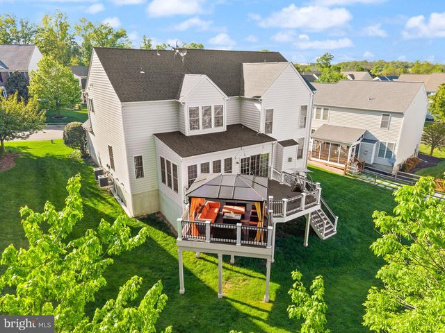 25831 RAWLEY SPRINGS DR, Chantilly, VA 20152