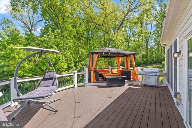 25831 RAWLEY SPRINGS DR, Chantilly, VA 20152