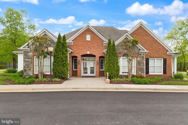25831 RAWLEY SPRINGS DR, Chantilly, VA 20152