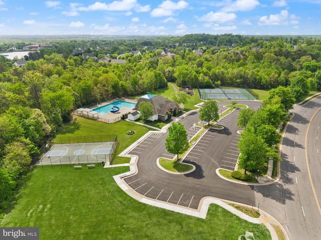 25831 RAWLEY SPRINGS DR, Chantilly, VA 20152