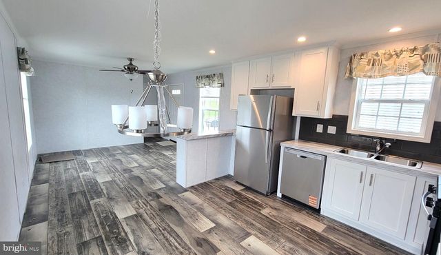 14 CHARLES AVE, Birdsboro, PA 19508