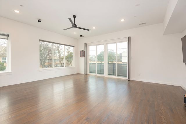 1901 N Carroll Avenue 101, Dallas, TX 75204