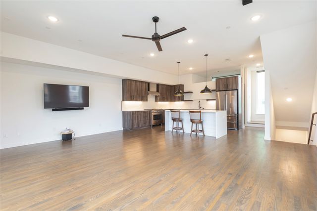 1901 N Carroll Avenue 101, Dallas, TX 75204