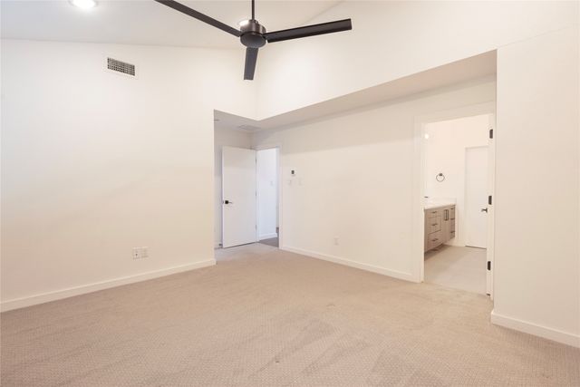 1901 N Carroll Avenue 101, Dallas, TX 75204