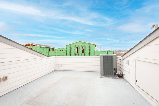 1901 N Carroll Avenue 101, Dallas, TX 75204