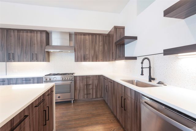 1901 N Carroll Avenue 101, Dallas, TX 75204