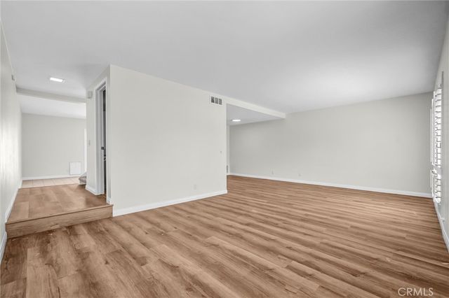 4107 Larwin Avenue, Cypress, CA 90630