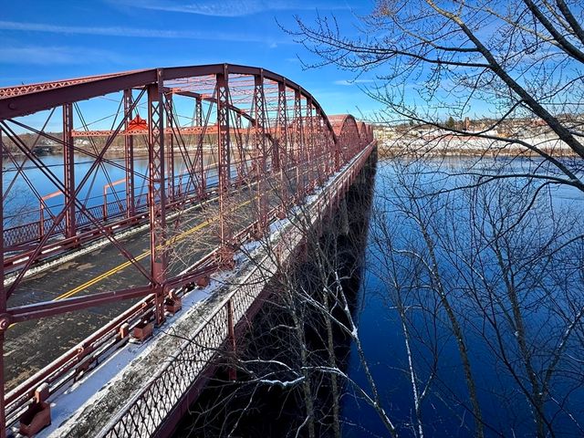 35 Riverwalk Way R302, Lowell, MA 01854