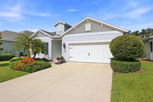 7545 RIDGELAKE CIRCLE, Bradenton, FL 34203