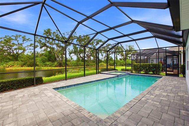 7545 RIDGELAKE CIRCLE, Bradenton, FL 34203