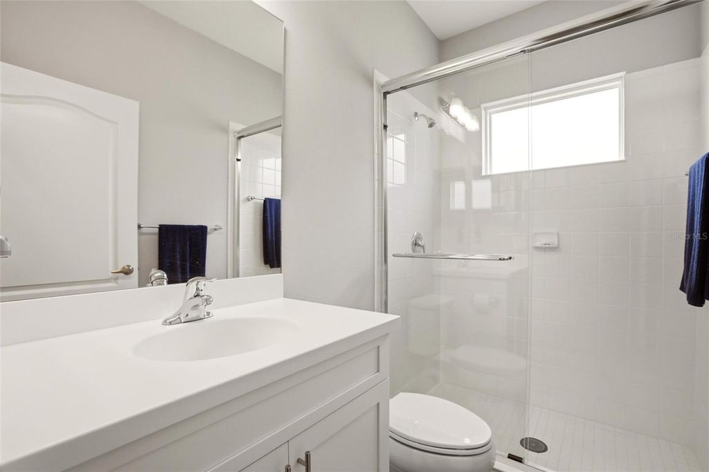 Image 30 of property listing at 7545 RIDGELAKE CIRCLE, Bradenton, FL 34203