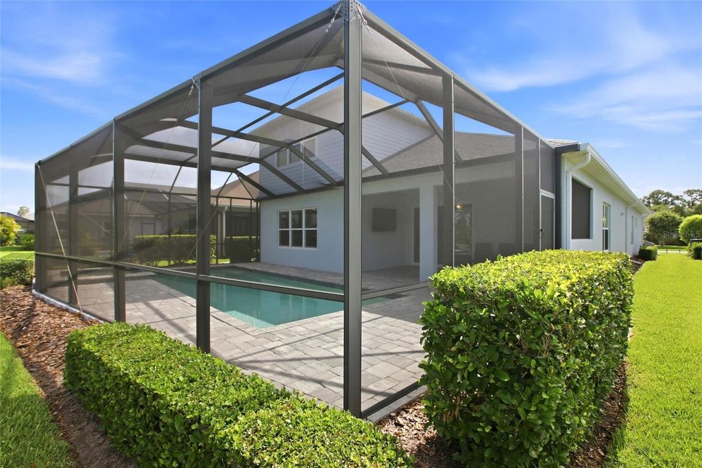Image 54 of property listing at 7545 RIDGELAKE CIRCLE, Bradenton, FL 34203