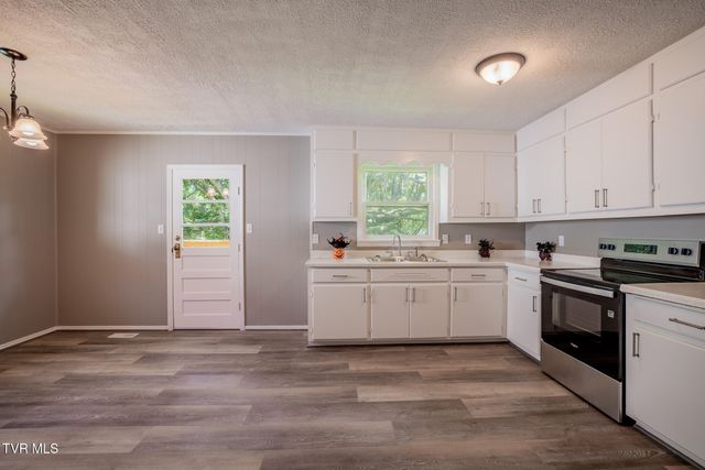 2616 Park Avenue, Johnson City, TN 37601
