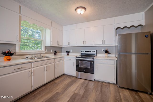 2616 Park Avenue, Johnson City, TN 37601