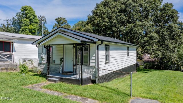 2616 Park Avenue, Johnson City, TN 37601
