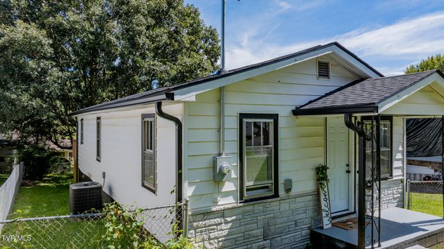 2616 Park Avenue, Johnson City, TN 37601