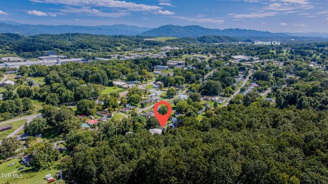 2616 Park Avenue, Johnson City, TN 37601