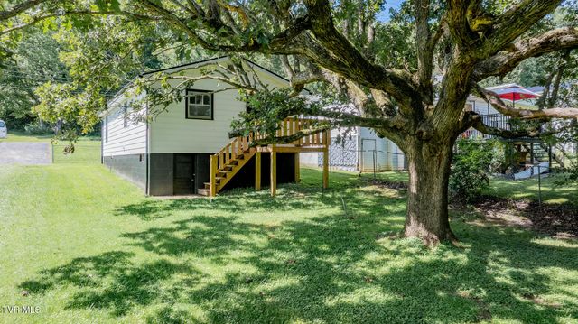 2616 Park Avenue, Johnson City, TN 37601