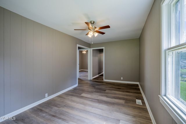2616 Park Avenue, Johnson City, TN 37601