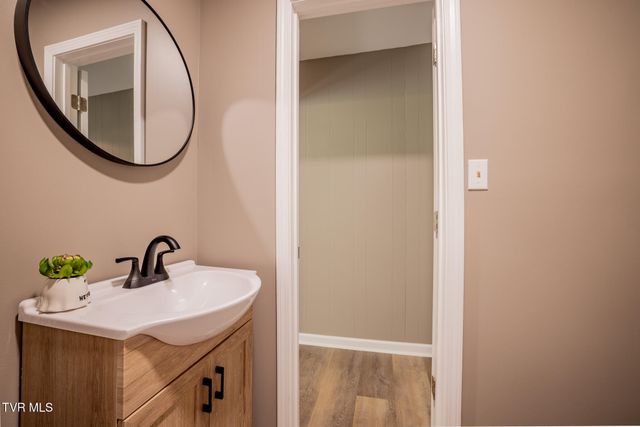 2616 Park Avenue, Johnson City, TN 37601