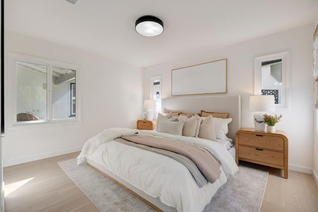 121 Lois Lane, Palo Alto, CA 94303