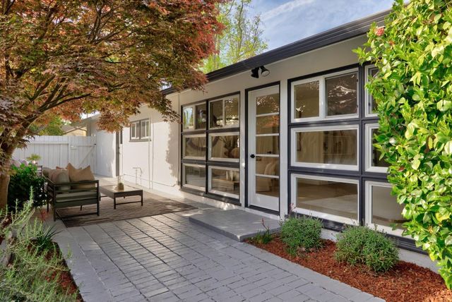 121 Lois Lane, Palo Alto, CA 94303