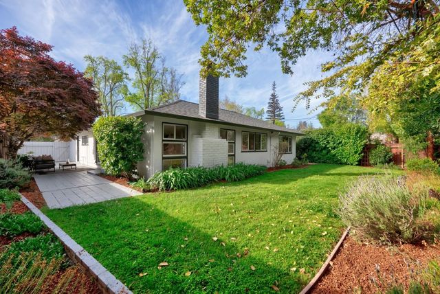 121 Lois Lane, Palo Alto, CA 94303
