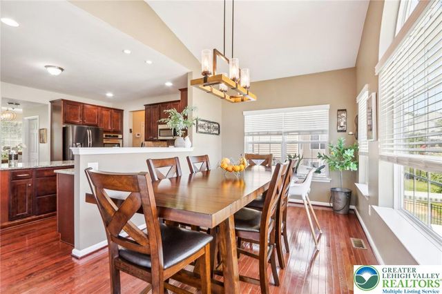 955 Yorkshire Drive, Upper Macungie Twp, PA 18031