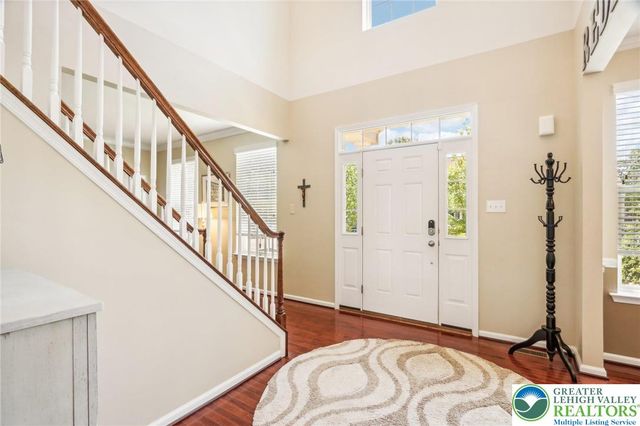 955 Yorkshire Drive, Upper Macungie Twp, PA 18031