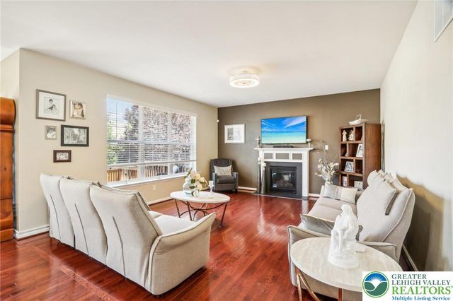 955 Yorkshire Drive, Upper Macungie Twp, PA 18031