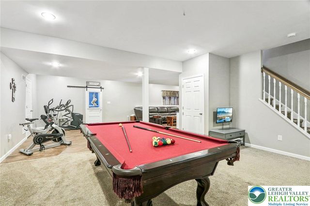 955 Yorkshire Drive, Upper Macungie Twp, PA 18031