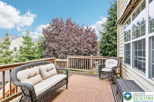 955 Yorkshire Drive, Upper Macungie Twp, PA 18031