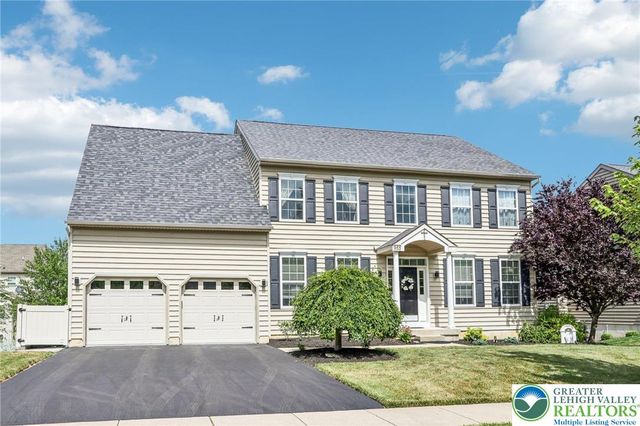 955 Yorkshire Drive, Upper Macungie Twp, PA 18031