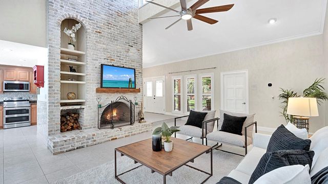 2262 SPRINGS LANDING BOULEVARD, Longwood, FL 32779