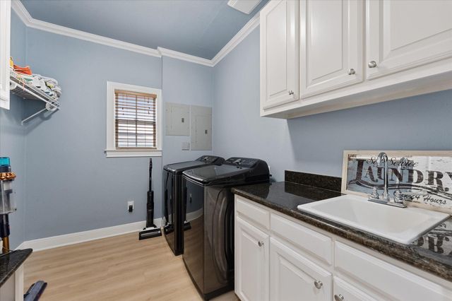 368 Ridgelake Scenic Drive, Montgomery, TX 77316