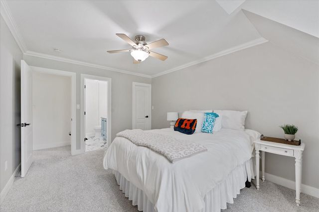 368 Ridgelake Scenic Drive, Montgomery, TX 77316