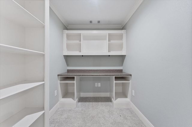 368 Ridgelake Scenic Drive, Montgomery, TX 77316