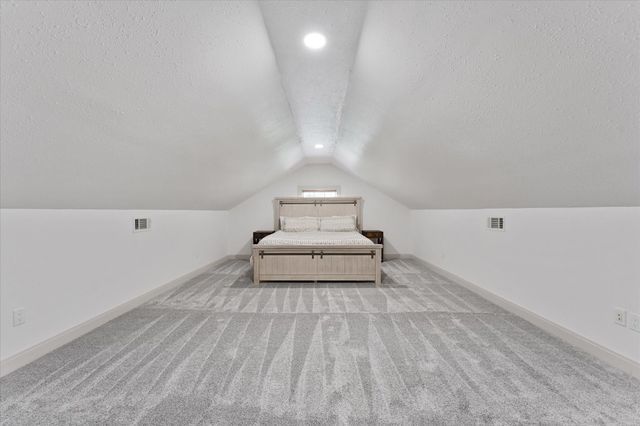 368 Ridgelake Scenic Drive, Montgomery, TX 77316