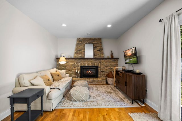 7270 Timber Lane N, Maple Grove, MN 55369