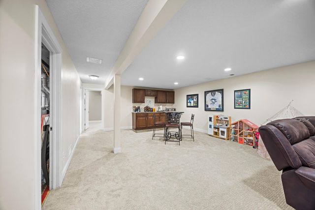 7270 Timber Lane N, Maple Grove, MN 55369