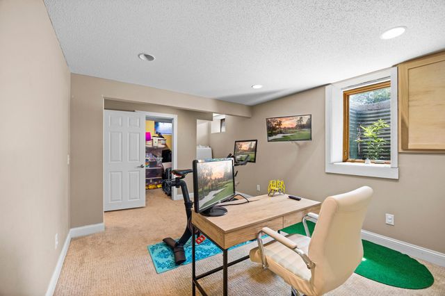 7270 Timber Lane N, Maple Grove, MN 55369