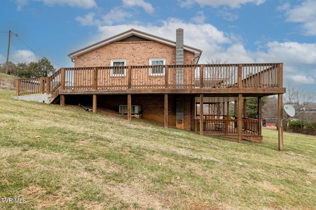 826 Southwest Mosby Street, Abingdon, VA 24210