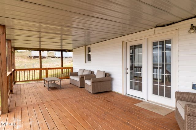 826 Southwest Mosby Street, Abingdon, VA 24210