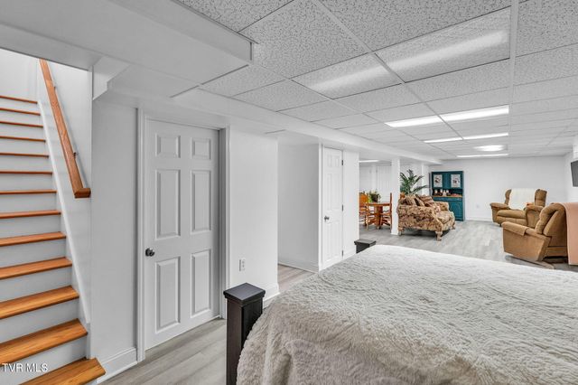 826 Southwest Mosby Street, Abingdon, VA 24210