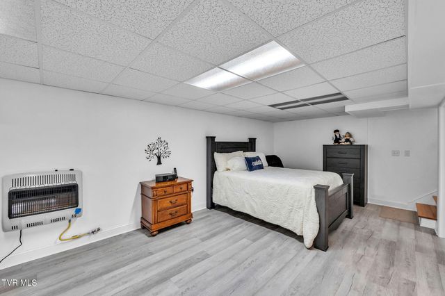 826 Southwest Mosby Street, Abingdon, VA 24210