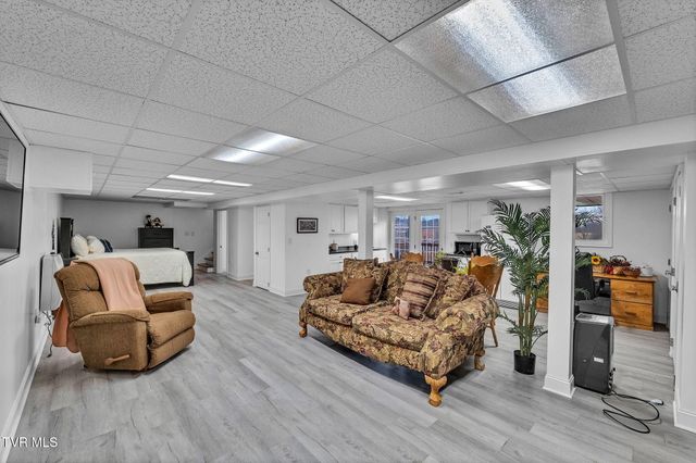 826 Southwest Mosby Street, Abingdon, VA 24210