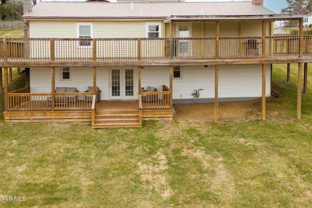 826 Southwest Mosby Street, Abingdon, VA 24210