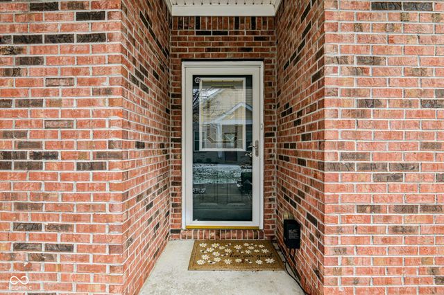 1195 Ganton Drive, Avon, IN 46123