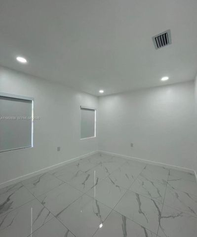 3161 NW 31st St 3161, Miami, FL 33142