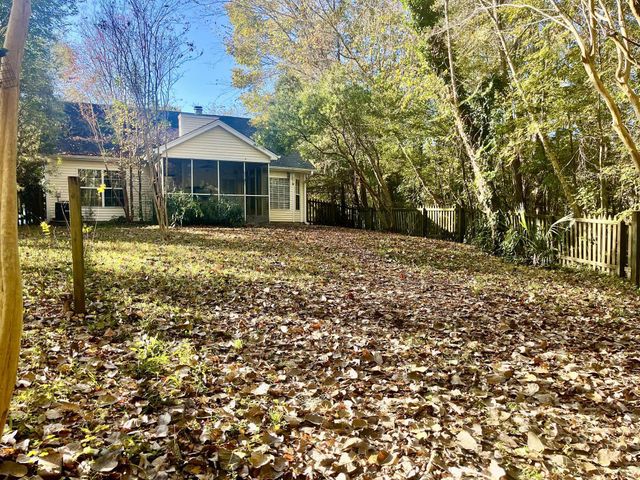 524 Beverly Drive, Summerville, SC 29485